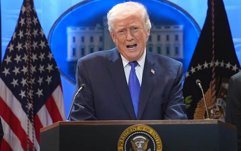 امریکہ نے فوری طور پر 10 فیصد عالمی ٹیریف نافذ کر دیا، بھارت بھی متاثر